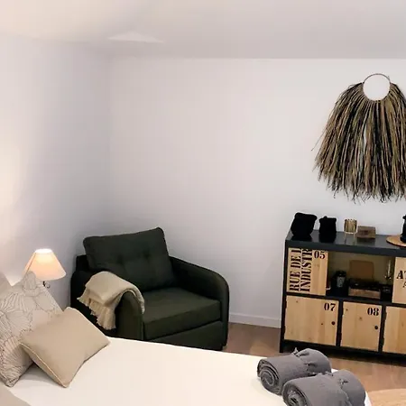 Les Logis De Candide ラ・テスト・ド・ビュシュ