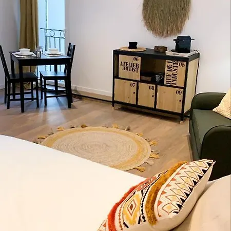 Apartment Les Logis De Candide *